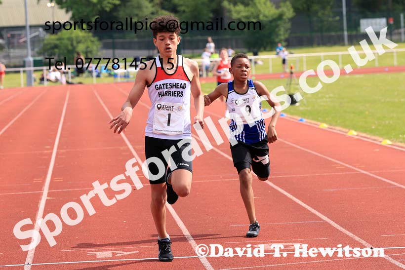 Boys Under-13s 200 metres, 2024 North Eastern Track and Field Champs., Middlesbrough.  Photo: David T. Hewitson/Sports for All Pics